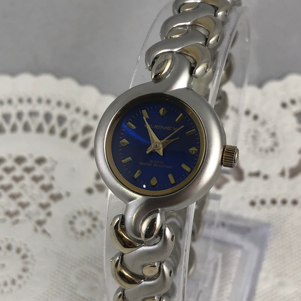 Vintage Quemex Gold-Silver 2 Tone Blue Dial Watch